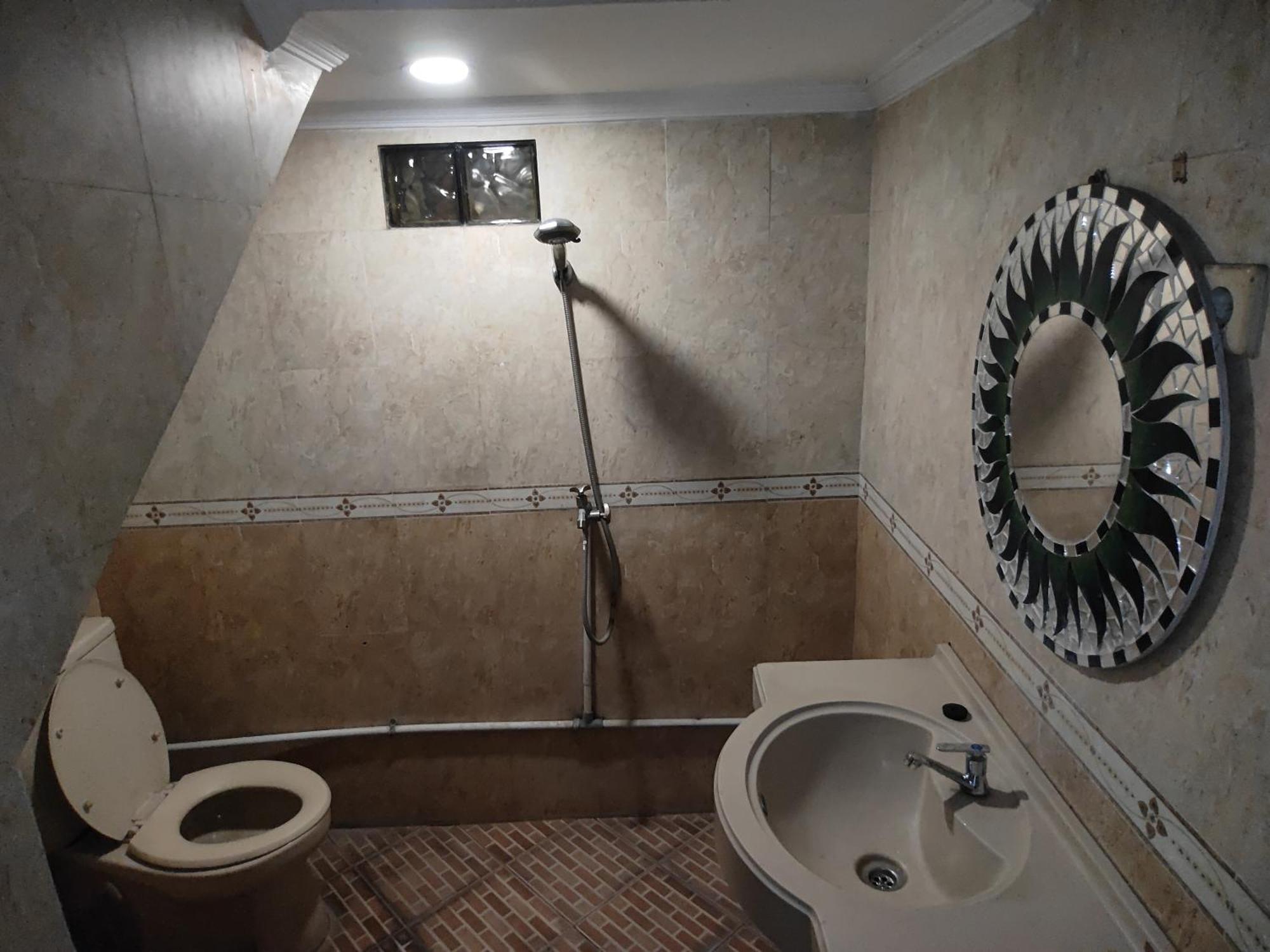 Tirto 27 Homestay Yogyakarta Bagian luar foto